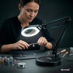 BEYAMZ LED 5x povečevalna lupa s stojalom in sponko