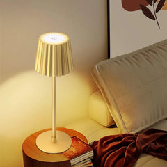 XIAMEN YUECHUANHANG Brezžična Namizna Svetilka 2 Kosa