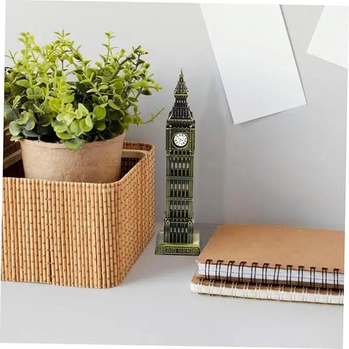 Beavorty Arhitekturni Model Big Ben 7,1 x 10,2 x 18 cm