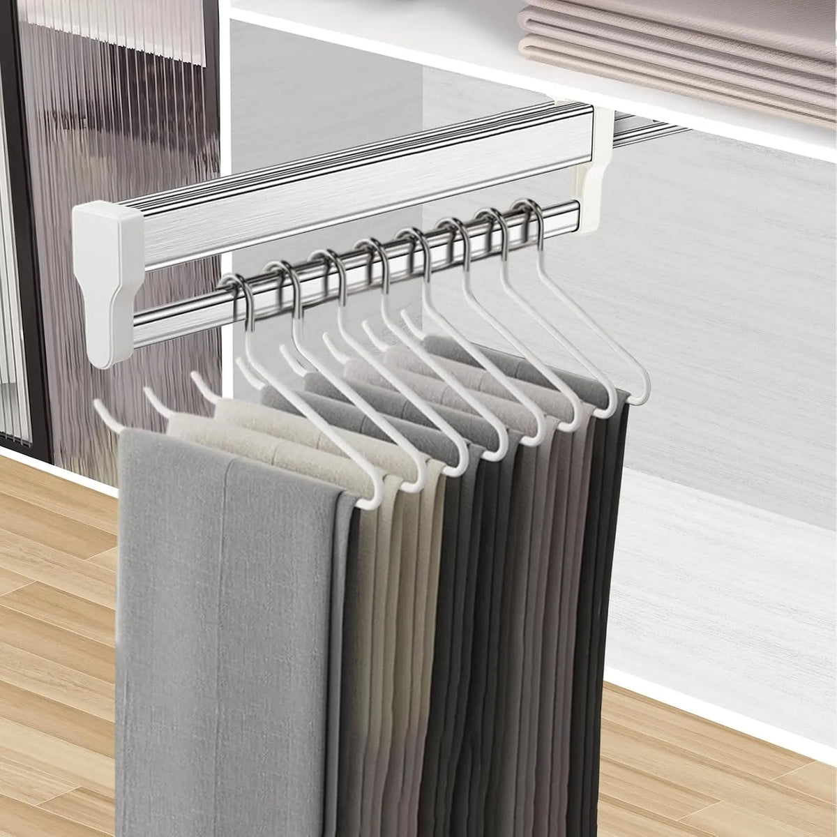 Mfroom Izvlečni Teleskopski Obešalnik za Garderobno Omaro